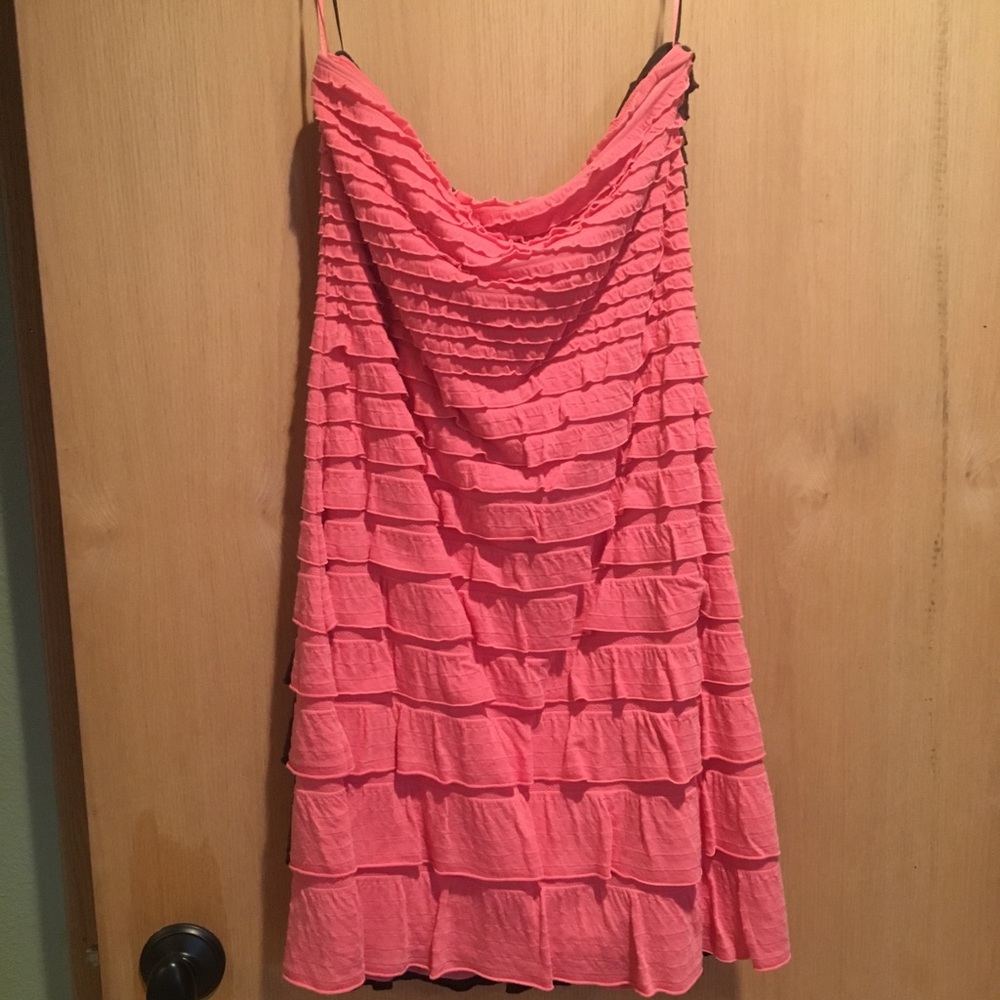 2 strapless Express dresses